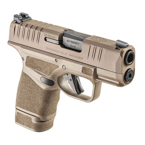 Springfield Armory Hellcat 9mm Luger 3in FDE Pistol - 13+1 Rounds | Sportsman's Warehouse