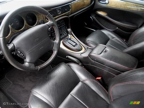 2002 Jaguar XJ XJR interior Photos | GTCarLot.com