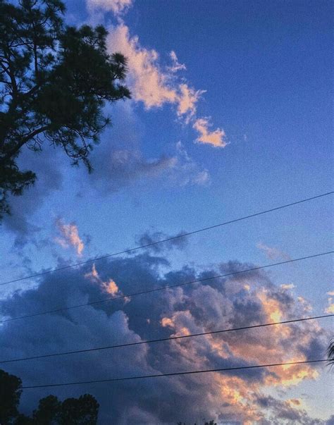 𝑷𝒊𝒏𝒕𝒆𝒓𝒆𝒔𝒕: 𝒉𝒐𝒏𝒆𝒆𝒚𝒋𝒊𝒏 | Sky aesthetic, Pretty sky, Sky and clouds