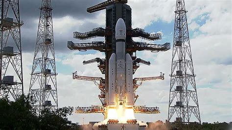 What you need to know about Chandrayaan-3, the rocket India launched to ...