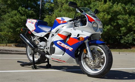 1k-Mile 1993 Honda CBR900RR Fireblade for sale on BaT Auctions - sold for $21,000 on December 10 ...