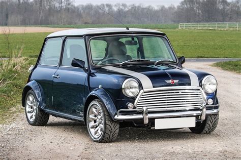 Classic Mini Cooper Wallpaper - WallpaperSafari