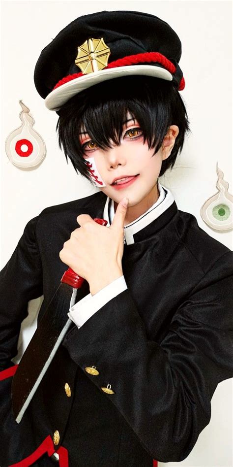 √ Easy Anime Cosplays