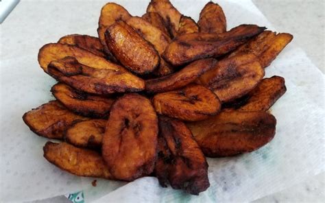 Nigerian Fried Plantains: Is it Good to Fry Ripe Plantain? - Foodeely