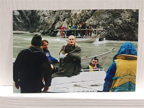 Lord Of The Rings: 25 Behind-The-Scenes Photos That Change The Way We See The Movies