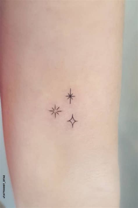 Tatoo Star, Small Star Tattoos, 4 Tattoo, Tiny Tattoos For Girls, Tattoos For Women, 3 Stars ...