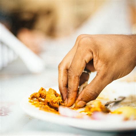 Eating with Hands – Banu's