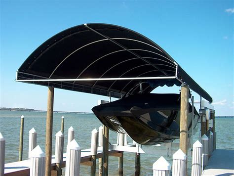 Sunbrella Covers | Breeze Boat Lifts | Fort Walton Beach, Florida