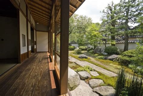 Home Style Guide: Japanese Style Houses - NewHomeSource.com