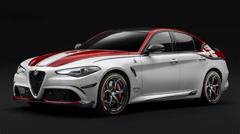 2019 Alfa Romeo Giulia Quadrifoglio Alfa Romeo Racing - Wallpapers and HD Images | Car Pixel