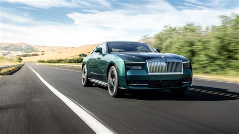 What it's like to drive the ultimate electric car: the Rolls-Royce ...