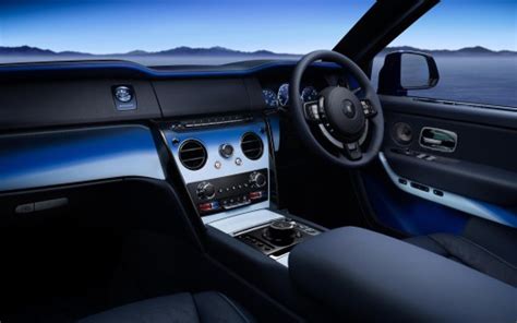 Rolls-Royce Black Badge Cullinan Blue Shadow Interior 8K Wallpaper - HD ...