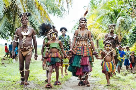 Sam & Julz | Papua New Guinea wedding adventure - Perspectives Australia