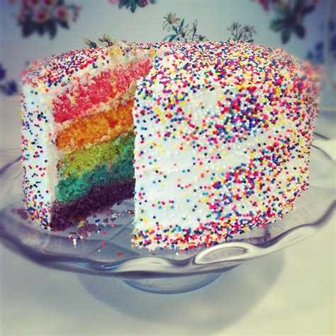 Rainbow Layer Cake with Rainbow Sprinkles [1936x1936] [OC] | Rainbow ...