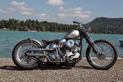 Hell Kustom : Harley Davidson Panhead 1954 By Bobber FL Motorcycles