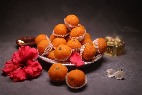 Mothichur Laddu – Pothgaal