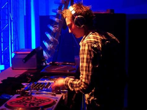 Famous Disc Jockeys from Sweden | List of Top Swedish Disc Jockeys