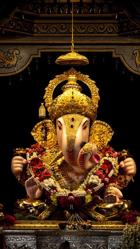 Dagdusheth Ganpati Wallpapers - Wallpaper Cave: Find The Perfect Devotional Backgrounds