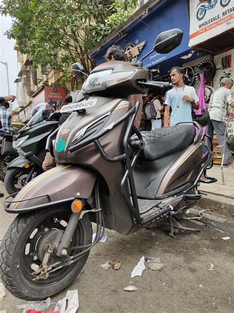 ACTIVA 6G CRASH GUARD BLACK (STAINLESS STEEL RUSTFREE PRODUCT) - Bs Auto Accessories