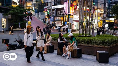 More North Korean defectors say they are happy in the South – DW – 01 ...