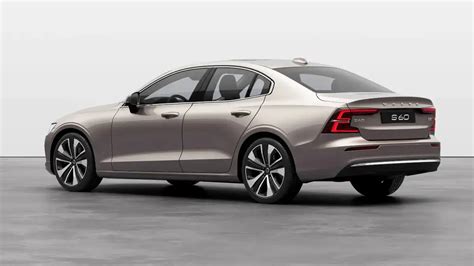 2023 Volvo S60 price and specs - Drive