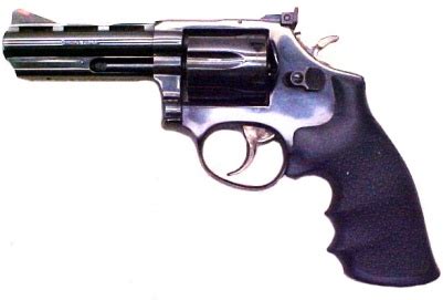 Taurus Model 689 - Internet Movie Firearms Database - Guns in Movies ...