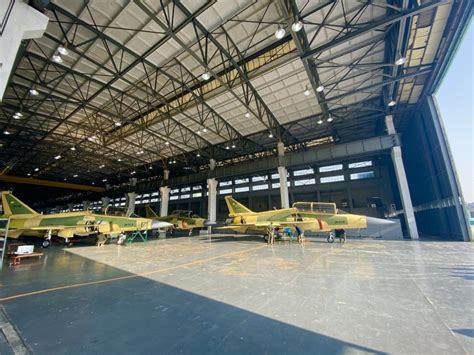 Pakistan Completes Production of First Batch of JF-17B Fighter Aircraft ...