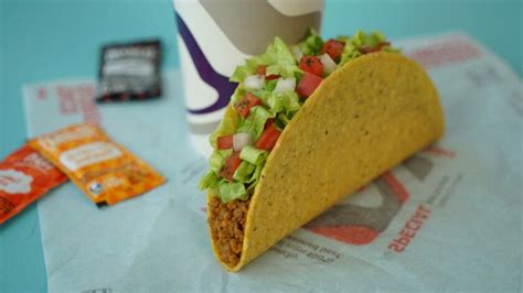 Taco bell free tacos national taco day 2021