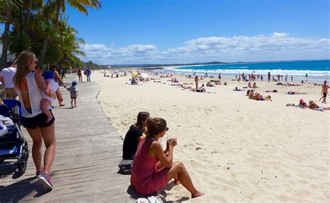 Noosa Main Beach, Sunshine Coast, Australia - Ultimate guide (November 2024)