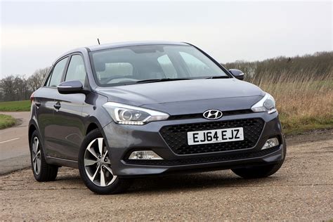 Hyundai i20 hatchback review | Parkers