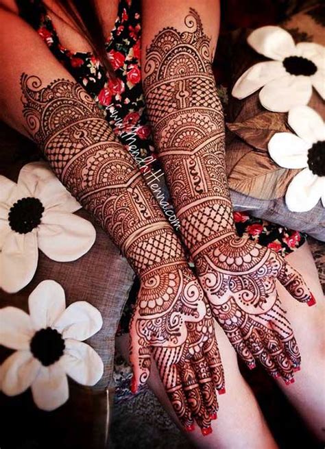 10 Best Bridal Hand Mehndi Designs For Your Wedding Day