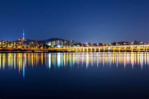 Premium Photo | Seoul skyline at night