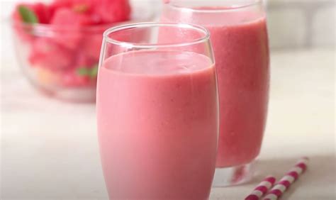 Summer Melon Smoothie Recipe - Recipes.net