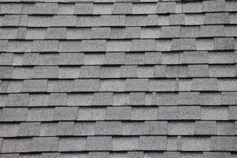 Metal Roof Vs Shingles: Pros & Cons (Homeowners Guide)