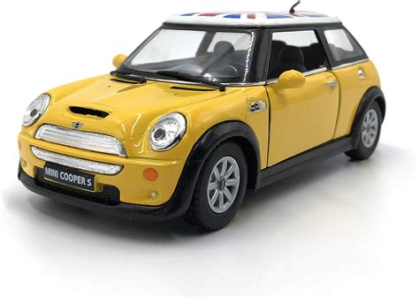 Car Scale Model, Mini Cooper S with Flag (Yellow Flag) – BigaMart