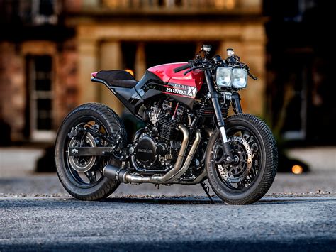 This badass CBX750 looks like something out of Blade Runner : r/motorcycles