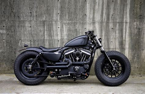 Harley-Davidson Harley-Davidson Sportster Iron 883 Dark Custom - Moto ...