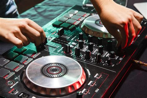 Top 10 DJ Mixer for Beginners in 2020 - Garious.com