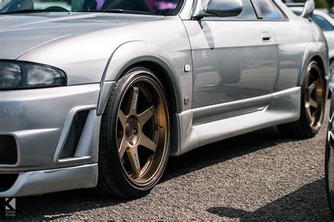 Nissan Skyline GTR R33 Rays TE37 Bronze - Kiseki Studio