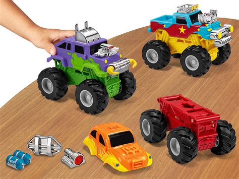 Snap & Design Monster Trucks - Best Toys | NAPPA Awards