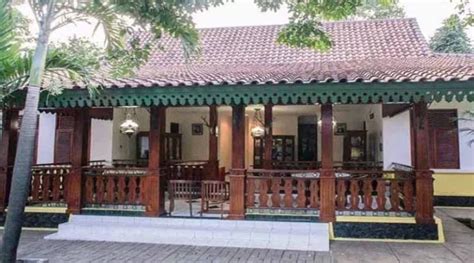 Nama Rumah Adat Betawi | rumah cantik menawan