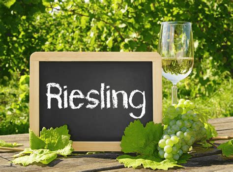 How To Find The Best Riesling Wine - Vino Del Vida