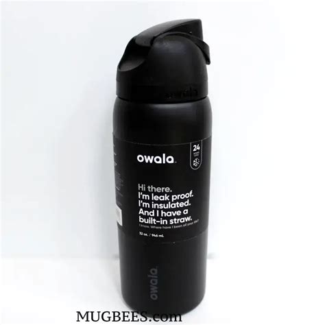 Owala black water bottle 32 oz