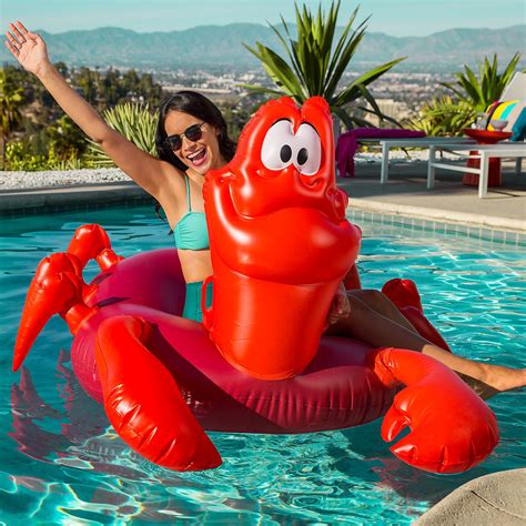 Disney Releases Pool Party Collection Inspired by "The Little Mermaid" | Teen Vogue