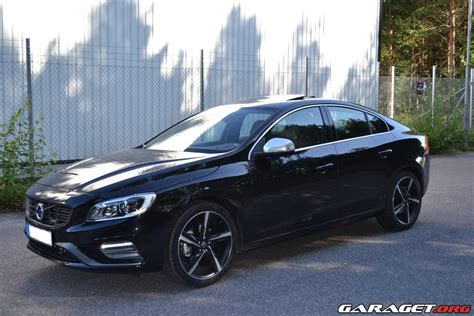 2014 Volvo S60 R Design – arthatravel.com