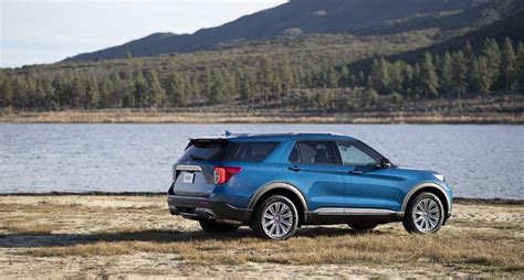 All-New Ford Explorer Hybrid - Speed:Sport:Life