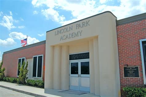 Lincoln Park Academy - The Washington Post