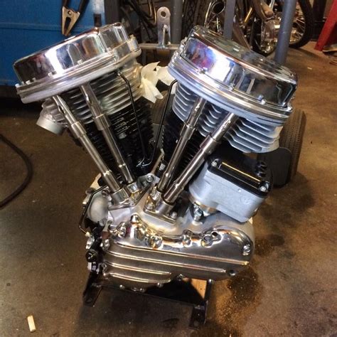 Harley Davidson Panhead Engine : Born-Free Motorcycle Show: Win This 1952 Harley Davidson ...