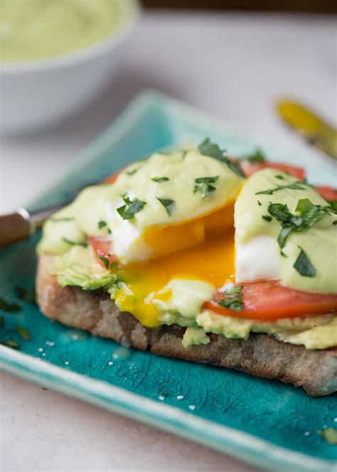 Avocado Toast with Poached Egg