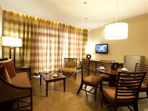 Summit Ridge Hotel in Tagaytay - Room Deals, Photos & Reviews